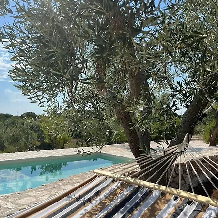 Casa Giuliveto - Charmantes Ferienhaus Mit Privatpool In Olivenhain Ostuni Exterior photo